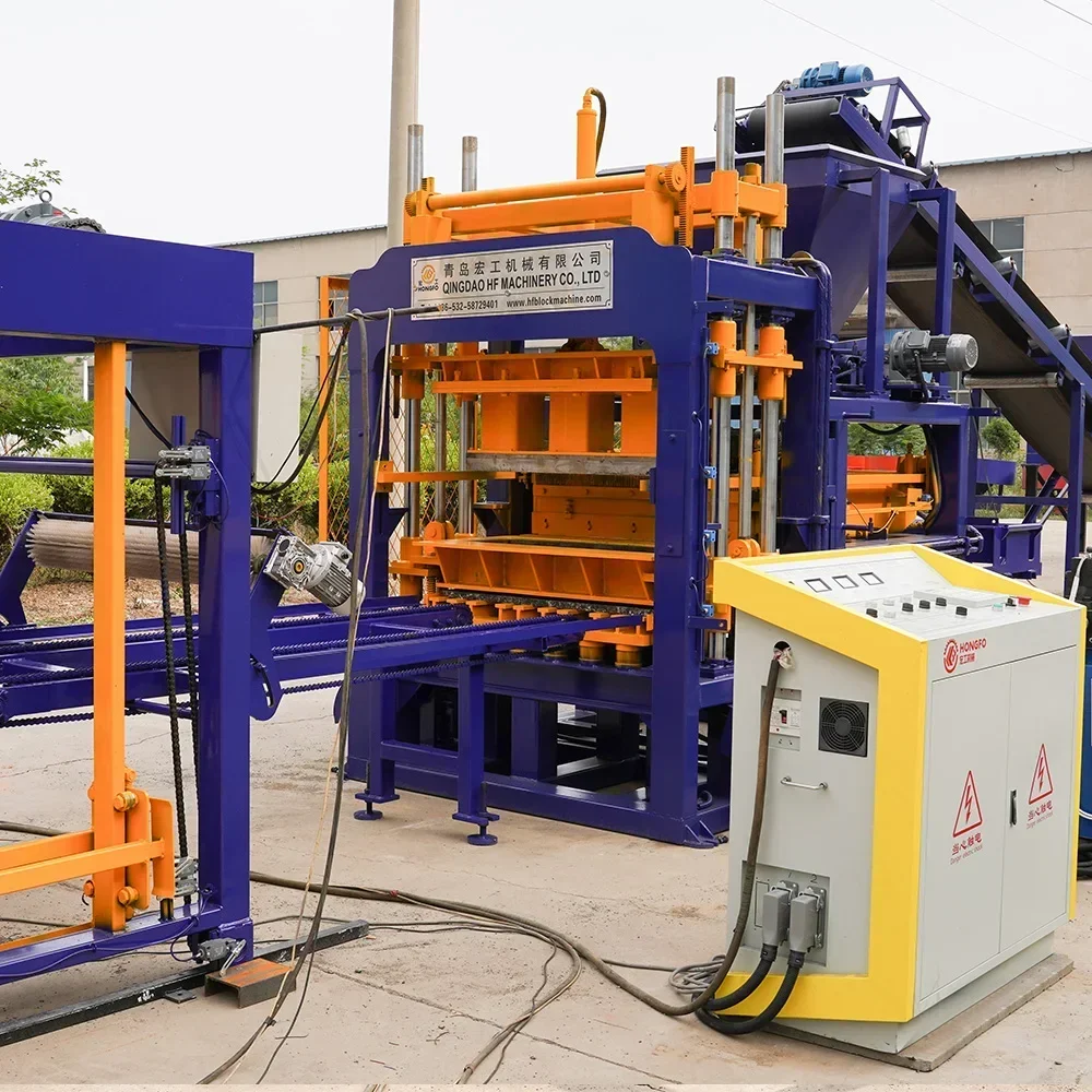 رائجة البيع آلة تصنيع الطوب آلة تشكيل البلوك الخرساني QT5-15 آلة تصنيع البلوك للبيع