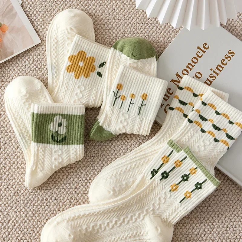 Women Socks Green Female Spring Autumn Winter Cotton Girl Flowers Print Sweet Style Harajuku Kawaii Lolita Cute Calcetines Sox