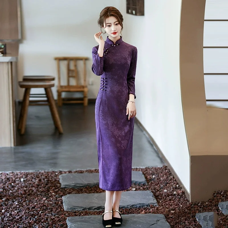 

Фиолетовый китайский стиль, осенний Cheongsam с длинными рукавами, новинка 2025, женские облегающие жаккардовые платья в стиле ретро, длинные платья