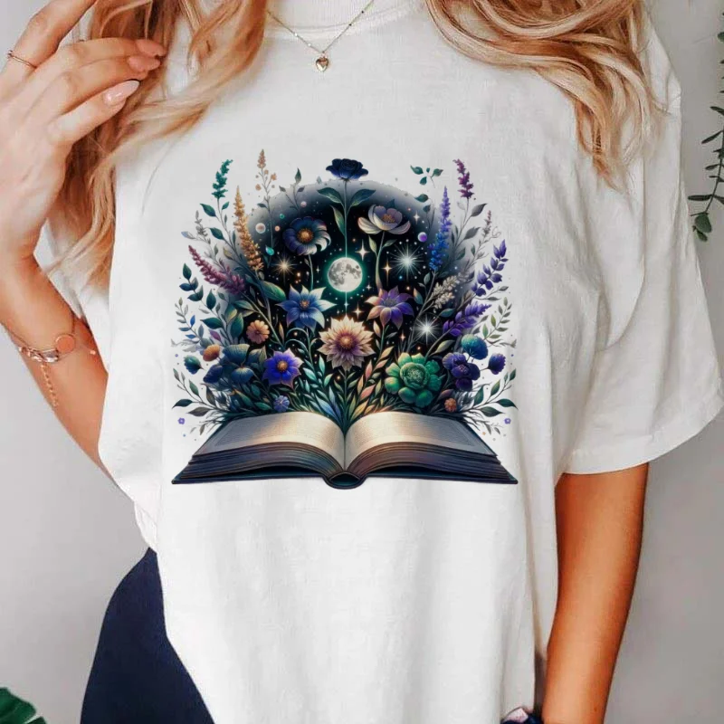 

Book & Flowers Women's T-Shirt Cute Short Sleeved Lady's Tee Casual O-Neck Fashionable Summer Trendy Women's Graphic Basic Tee