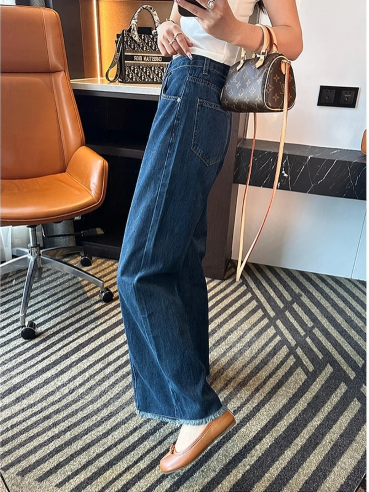 

High Waist Wide Leg Jeans Thin Elastic Hem Nine Points Loose Fit Jeans for Pear aped Body Slimming Effect Autumn 2024