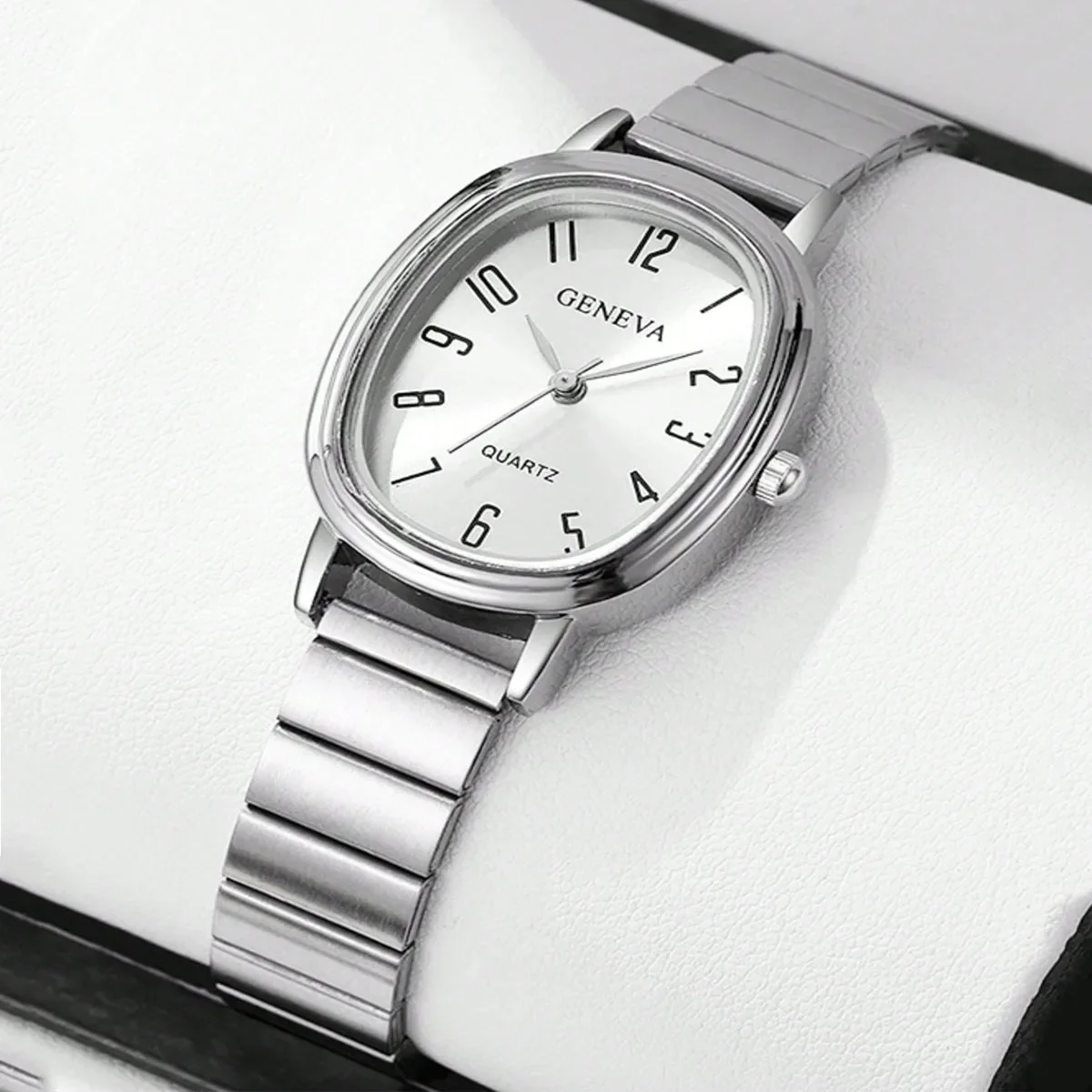 

Набор из 6 предметов: женские кольца, ожерелье, серьги, модные часы с камнями, повседневные женские часы, браслет.