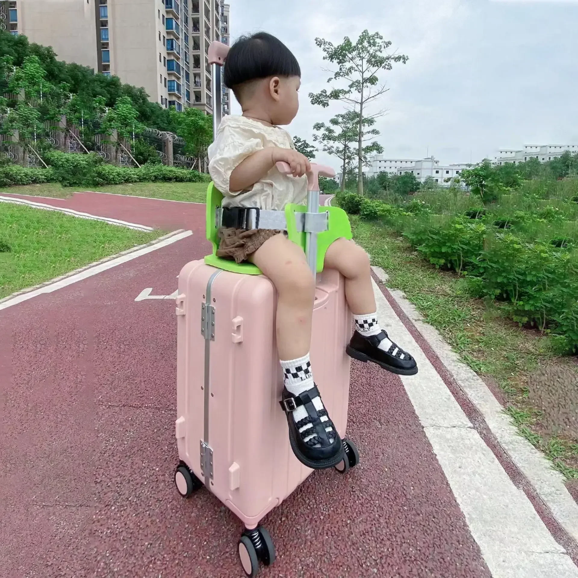 New Cross-border Baoma Suitcase Aluminum Frame Pc Can Carry Children, Free Hands Trolley Case Can Board A Large Number of Spot