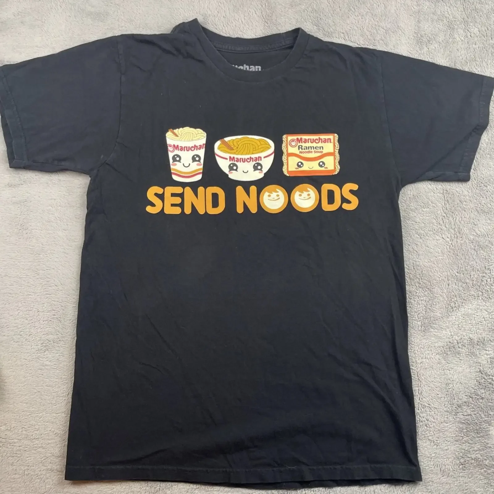 Camiseta negra Maruchan Ramen SEND NOODS con estampado de sopa de fideos japonesa, para hombre, talla mediana, estilo vintage, lavada, transpirable, informal, con gráfico.