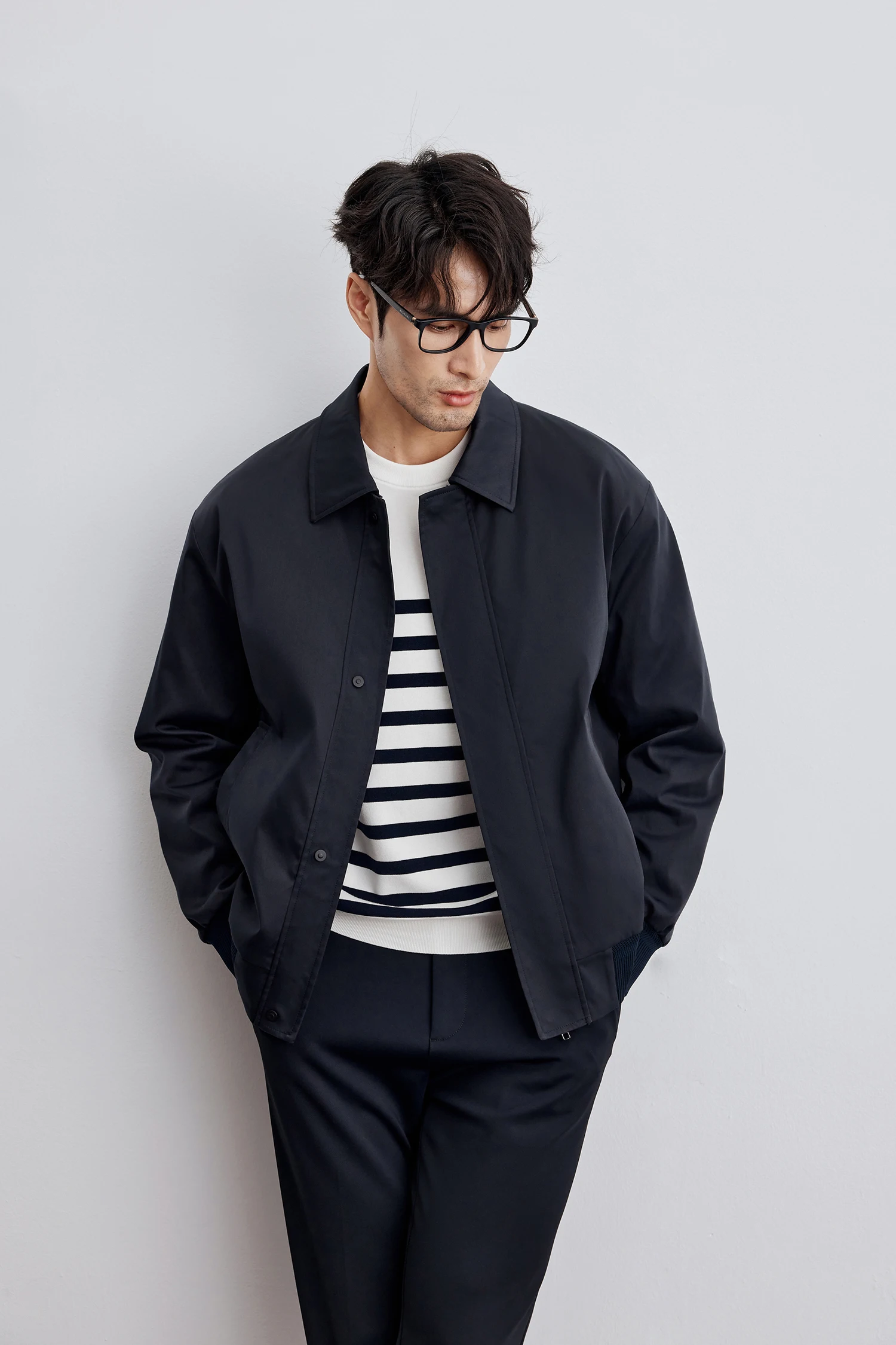 Herren Minimalistische Reversjacke Einreihige Lässige Locker Sitzende Bomberjacke Einfarbige Leichte Oberbekleidung – Detail 21