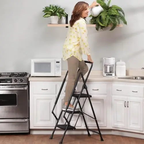 3 Step Ladder with Padded Handrails, Maintenance | Three Tier