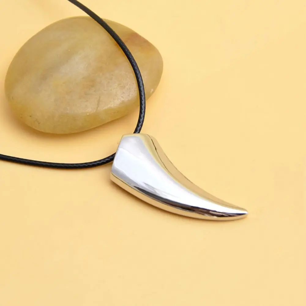 Gift Brave Trendy Titanium Stylish Fashion Stainless New Men's Jewelry Tooth Wolf Necklace