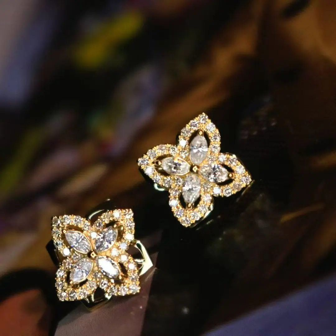 

XCL HOT SALE LUCKY LEAF ROTATABLE DESIGN DIAMOND EARRING STUD FINE JEWELRY FOR PARTY WEEDING DAILY WEAR GIFT