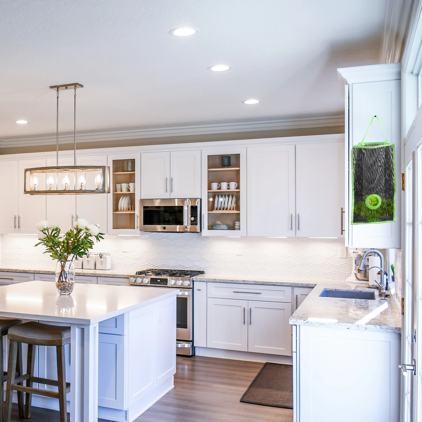 

Hanging Folding Mesh Garbage Bag Organizer Large Storage Bag Dispenser for Trash Bags Onion Potato Socks Gloves