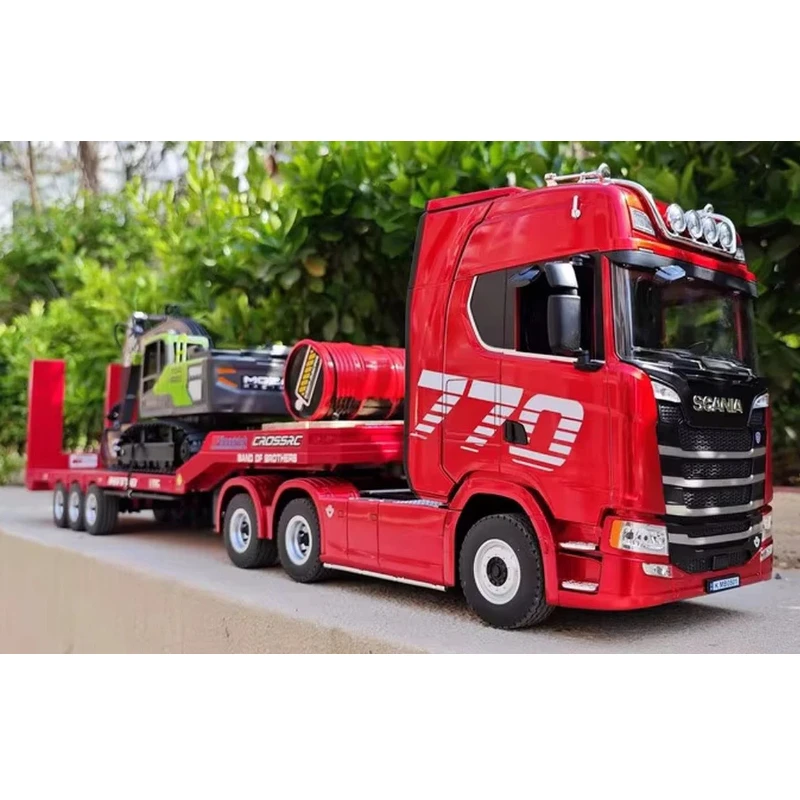 

Remote control engineering car Huina Scania 770S trailer head alloy car model children's toy four-wheel drive ratio 501D