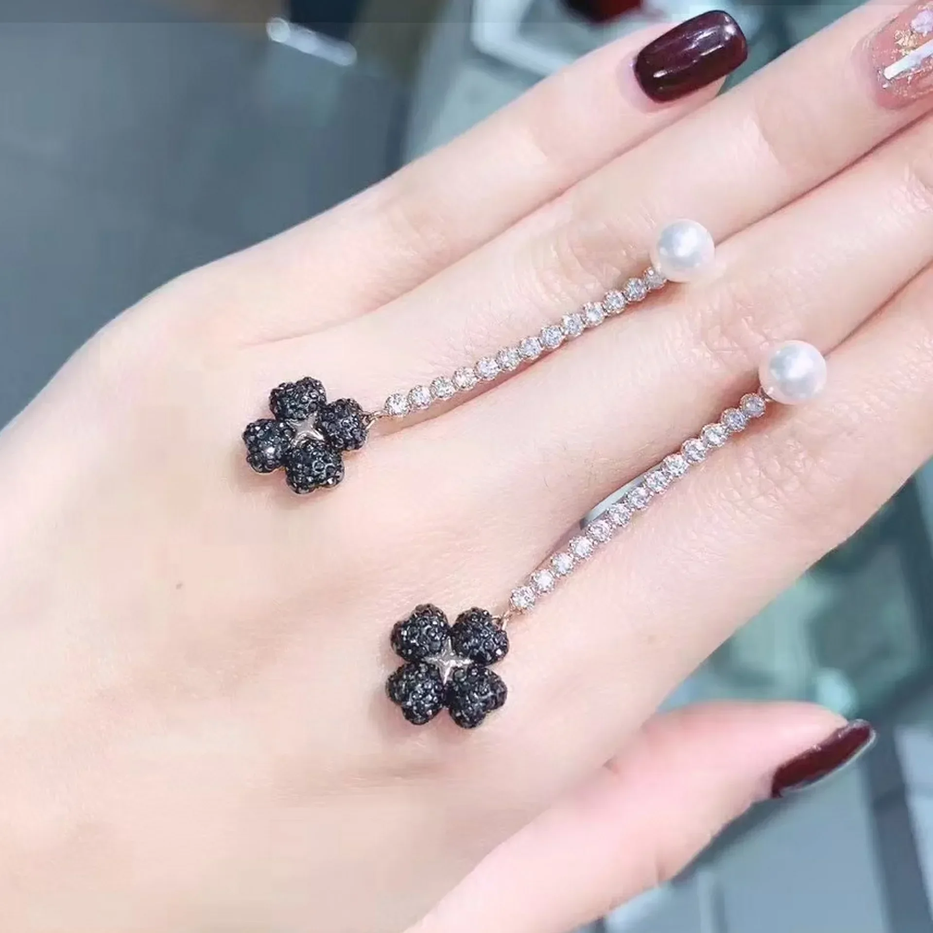 2025 موضة جديدة محظوظة للنساء قلادة أقراط سوار قابل للتعديل خاتم الأصلي مجموعة مجوهرات رائعة هدية رومانسية