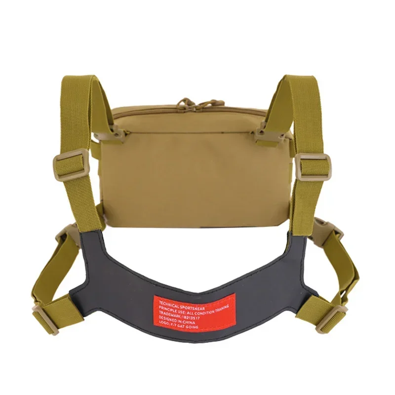 Borsttas Jachtvest Outdoor Camping 2024 Nieuwe Schouder Rugzak Mannen Camo Motortas Fietsen Klimmen Buik Fanny Pack Fiets