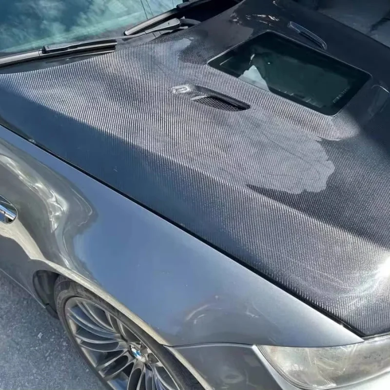 

Для 3 серии E92 M3 2005-2012 крышка двигателя из настоящего углеродного волокна, крышка капота автомобиля