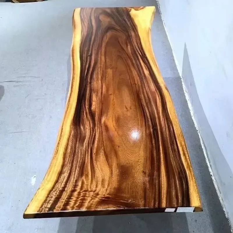 Natural unique and longer suar wooden top flat coffee table