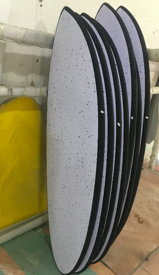 Máquina de modelagem de prancha de surf CNC de alta densidade EPS Prancha de surf de espuma em branco Soft Top Prancha epóxi