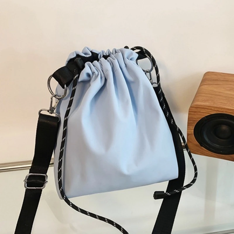 Drawstring Messenger Bag Niche Design Bag Couple Fashion Brand Nylon Student Hit Color Shoulder Bag Female