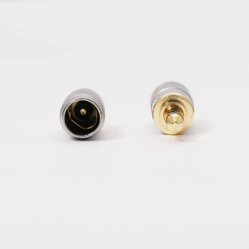 

1/8" Jack 3.5 mm Speaker Terminal 3.5mm 3/4 Poles Right Angle Audio Jacks HIFI Portable Headphone Adapter