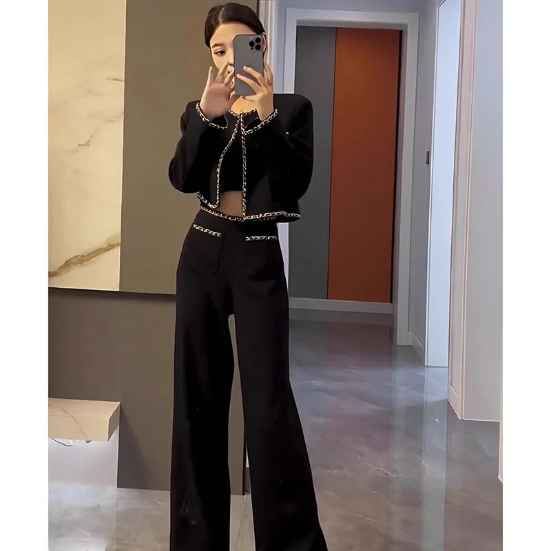 Fall 2026 Design Sense Chain Set Short Jacket High Waist Wide Leg Pants Two Piece Set QJ0029 Women's Fashion Ensemble