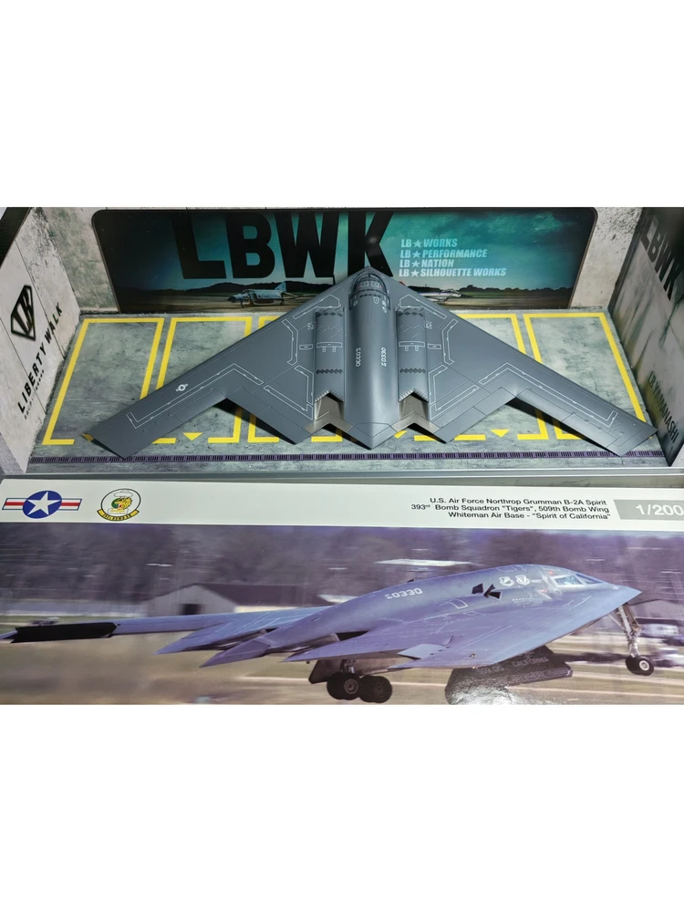 herpa-200-alliage-finied-produit-modele-d'avion-b2a-fantome-bombardier-esprit-numero-a-collectionner-sc-modele-avion-jouet