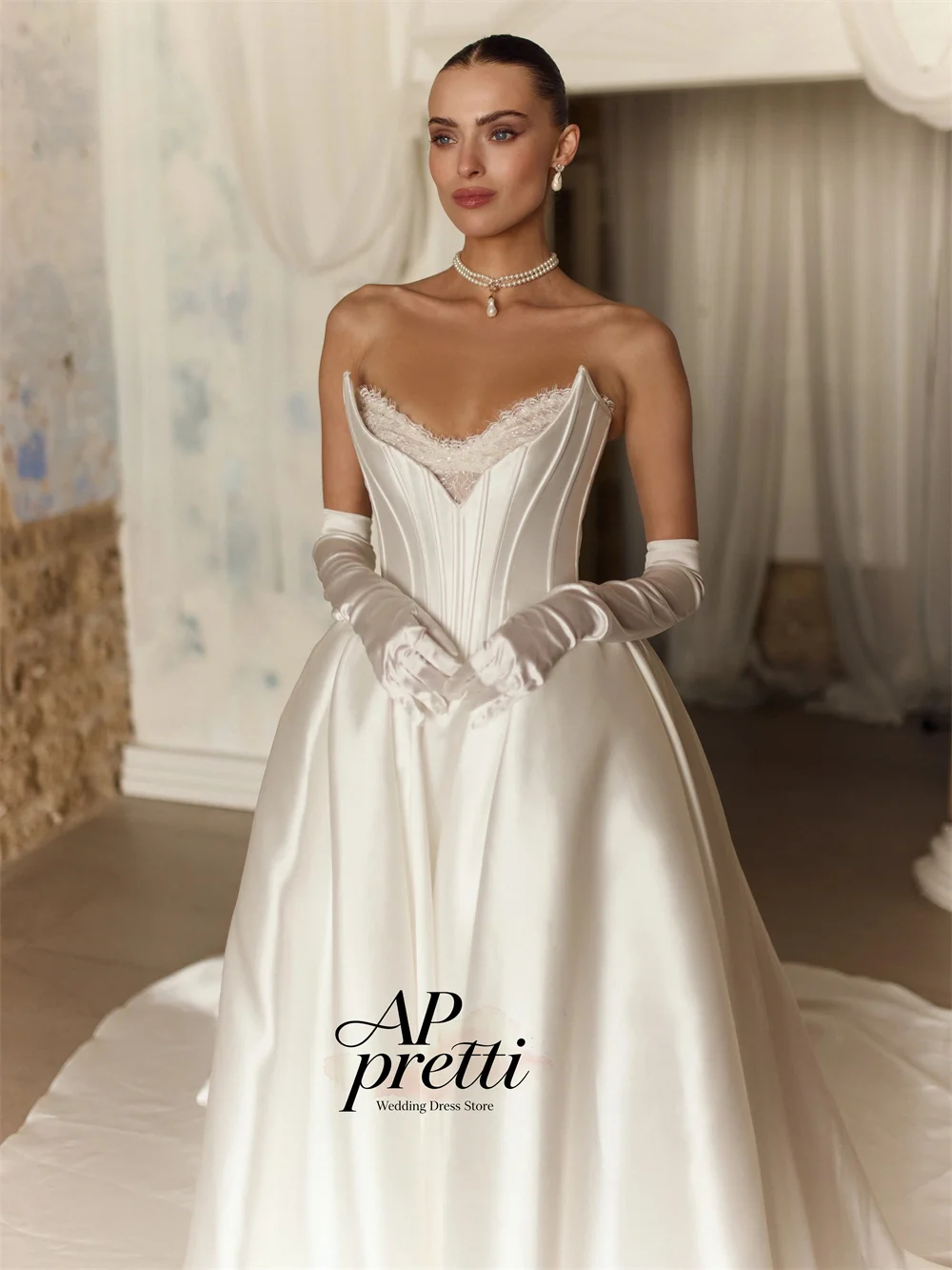 AP pretti Elegant Lace V-Neck Wedding Dresses A-line Ball Gown Satin Bridal Gowns Sweep Train Vestidos De Novia Custmized  ﻿