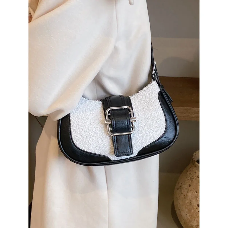 Fashion Lamb Wool Splice Style Crossbody Bag Korean Retro Senior Sense Shoulder Bag Color Contrast Texture Commute Underarm Pack