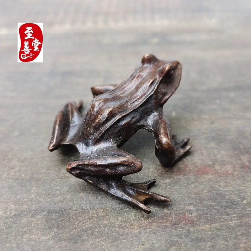Antique Patinaed Alloy Bronze Frog Ornament for Living Room Decoration5x3x2CM