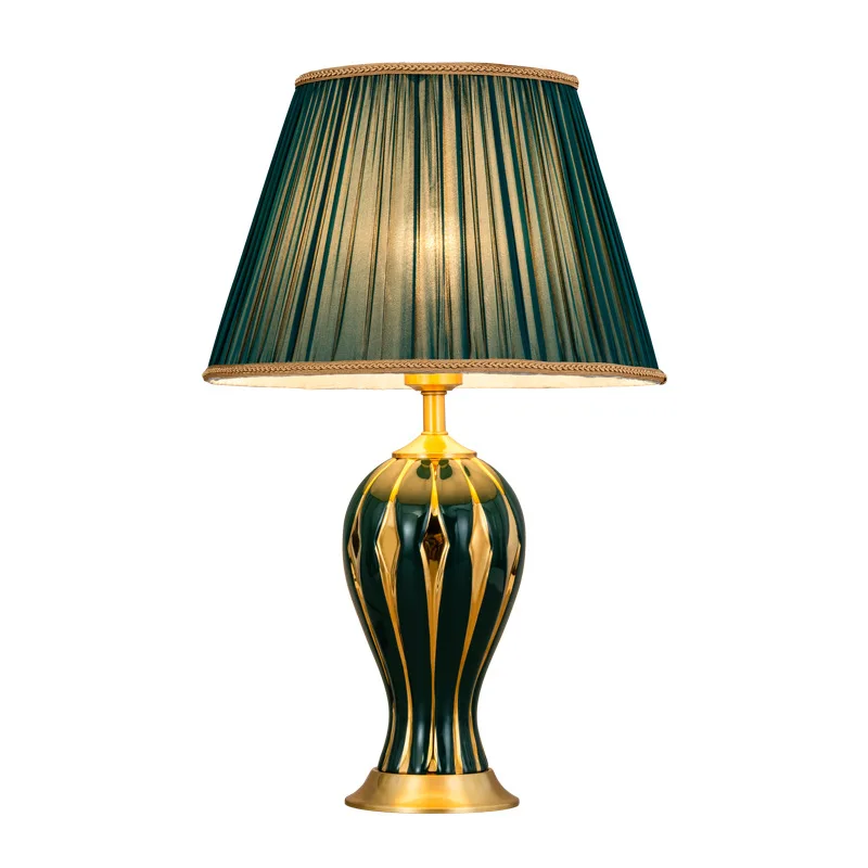 

American luxury ceramic table lamp modern simple living room study bedroom bedside European light luxury warm romantic lighti