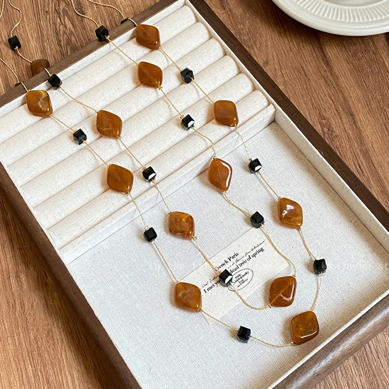 New Fashion Acrylic Beaded Stackable Long Necklace for Women Retro Ethnic Style Design Double Layer Sweater Chains Necklace