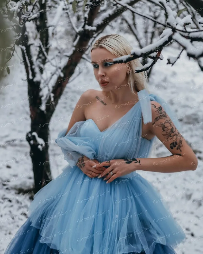 อย่างเป็นทางการ V คอ Layered พรหมชุด Gradient Blue ชุดราตรี Pretty เปิดกลับ A-Line เสื้อผ้าผู้หญิง PLUS ขนาดชุด