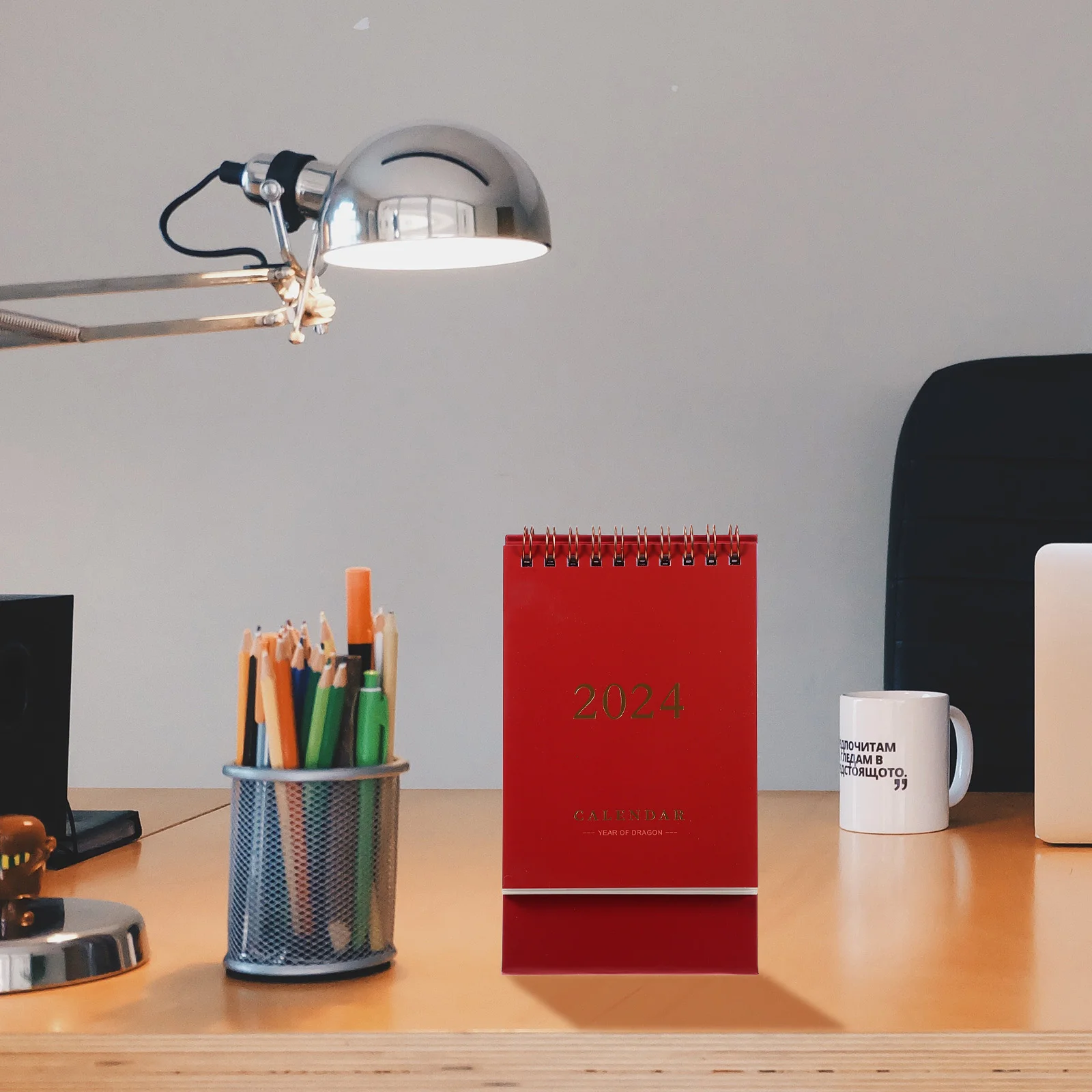 2024 デスクトップカレンダー ビーングリーン マンスリープランナー スタンドデスクメモ紙 2023 7 から 2024 12 簡単に保管できるポータブルスケジュール装飾