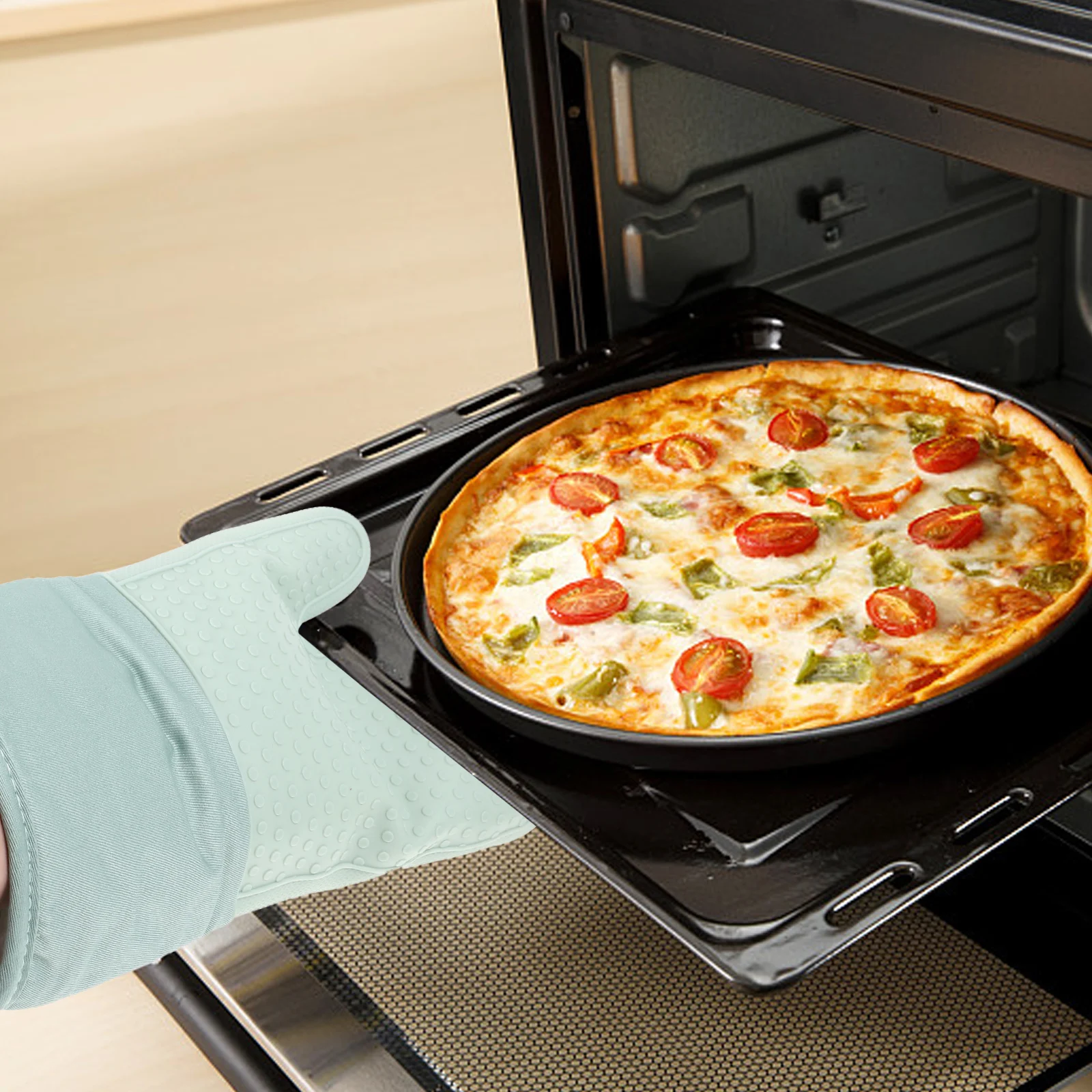 

2Pcs Insulation Heat Resistant Oven Gloves Anti-Scald Silicone Baking Gloves Microwave Household Cooking Grill Mitts