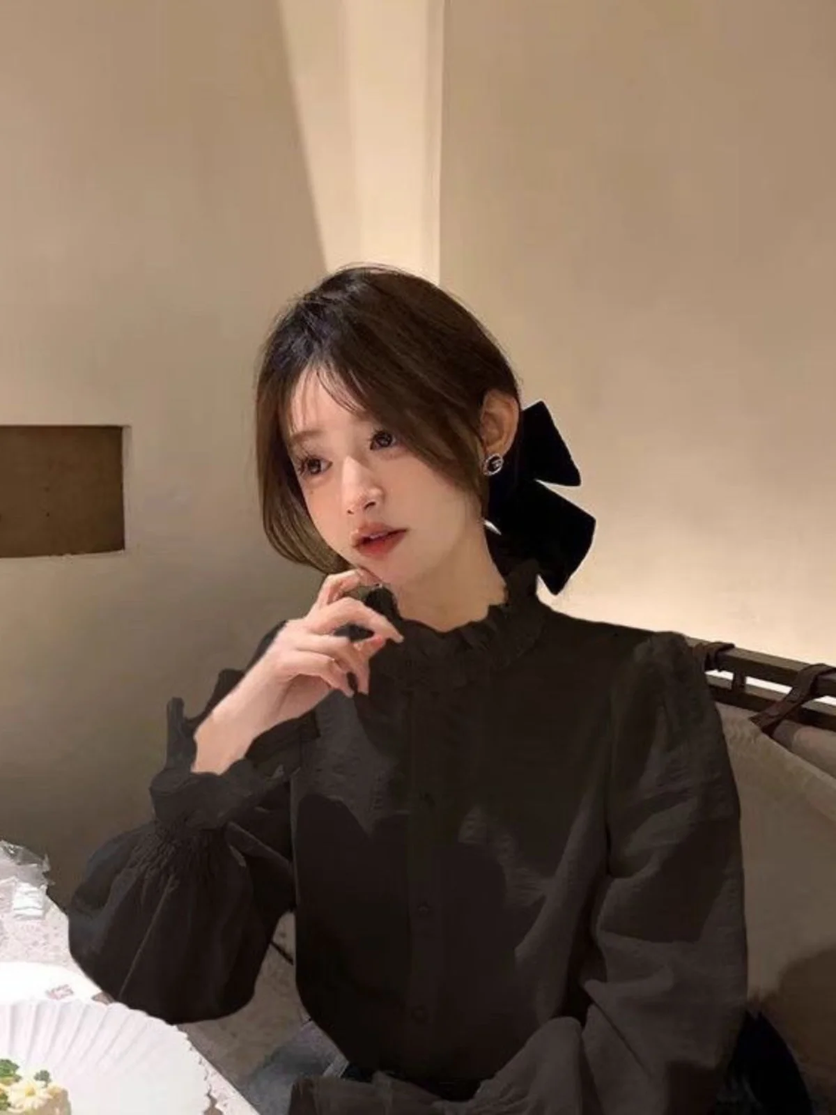 

White Shirt Women's New Style Early Autumn Retro Top Inner Wear Petal Collar Layering Spring Winter Breathable Long Sleeve