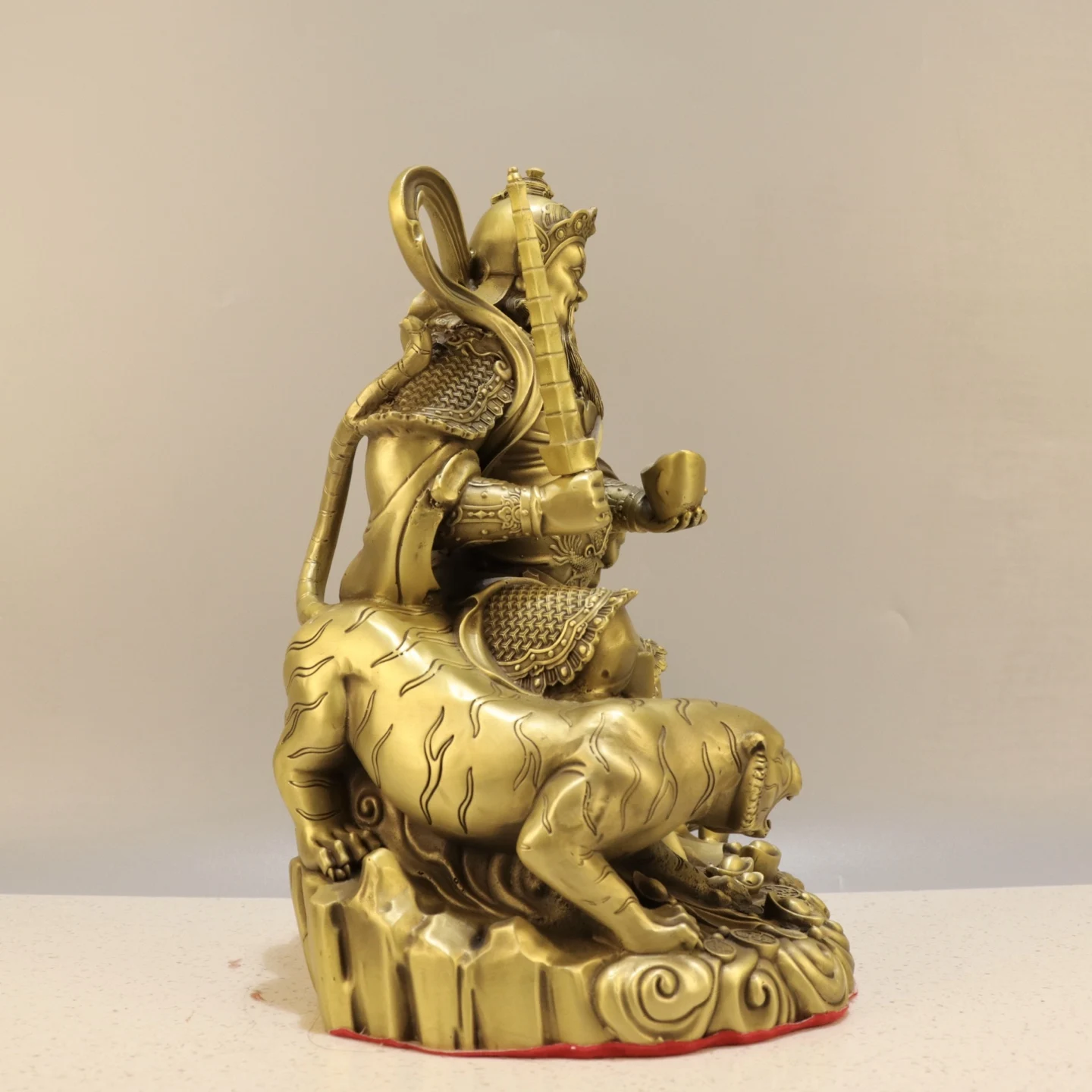 Folk Collection  Old Brass Zhao Gongming God of Wealth Immortal Sitting Buddha Tiger mounts Gather wealth Ornaments