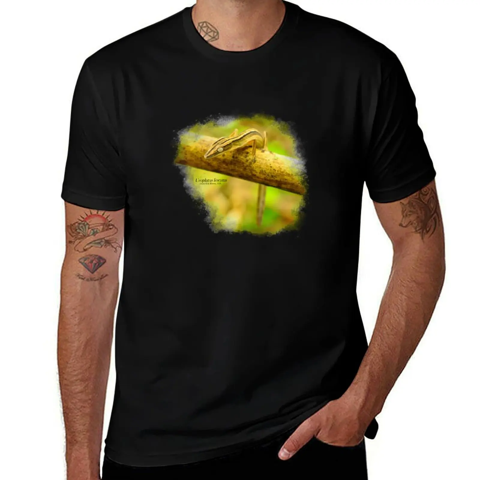 Uroplatus Lineatus DuméRil & Bibron, 1836 T-Shirt Functional Casual Short Sleev…