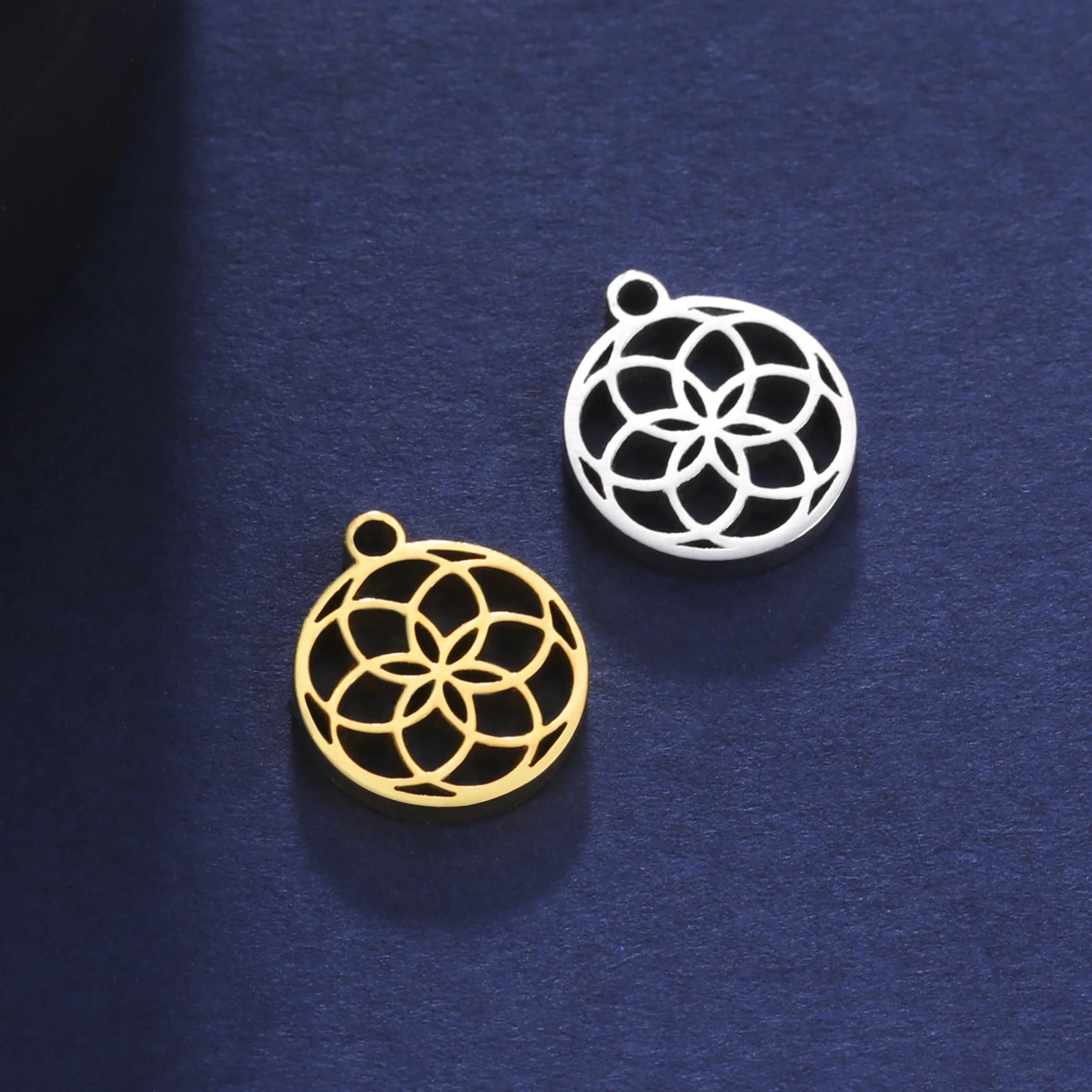 Skyrim 5pcs/lot 10mm Small Flower of Life Charms for Jewelry Making Stainless Steel Gold Color DIY Pendant for Necklace Bracelet