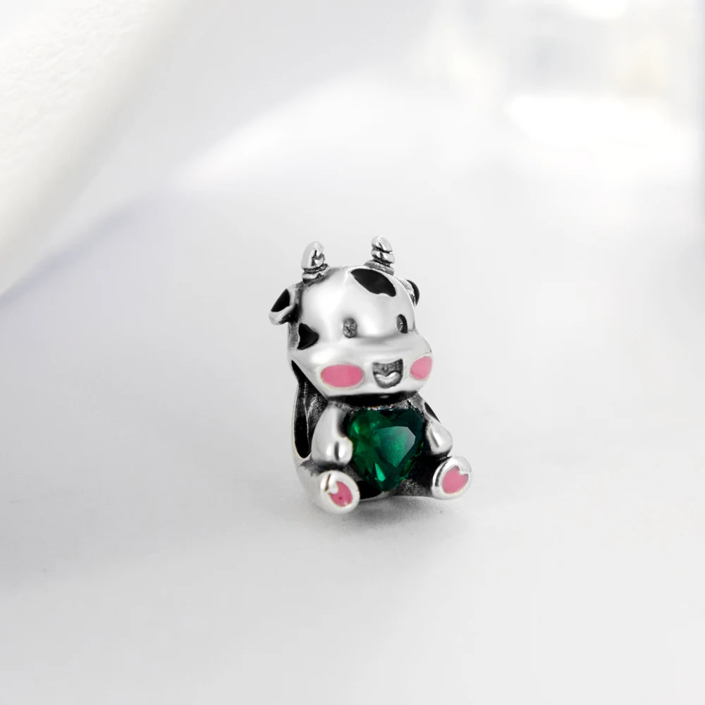 New 925 Sterling Silver Charms Little Cow Holding Heart Bead Fits Original Bracelet DIY Jewelry For Women's Fashion Gifts