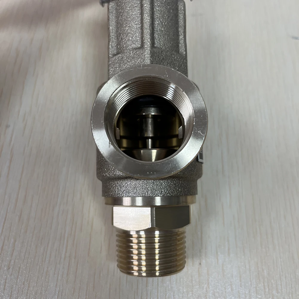 

【2026】Full Lift Thread Type Spring Brass Steam Safety Valve 225 Degree Adjustable Pressure Relief Valve