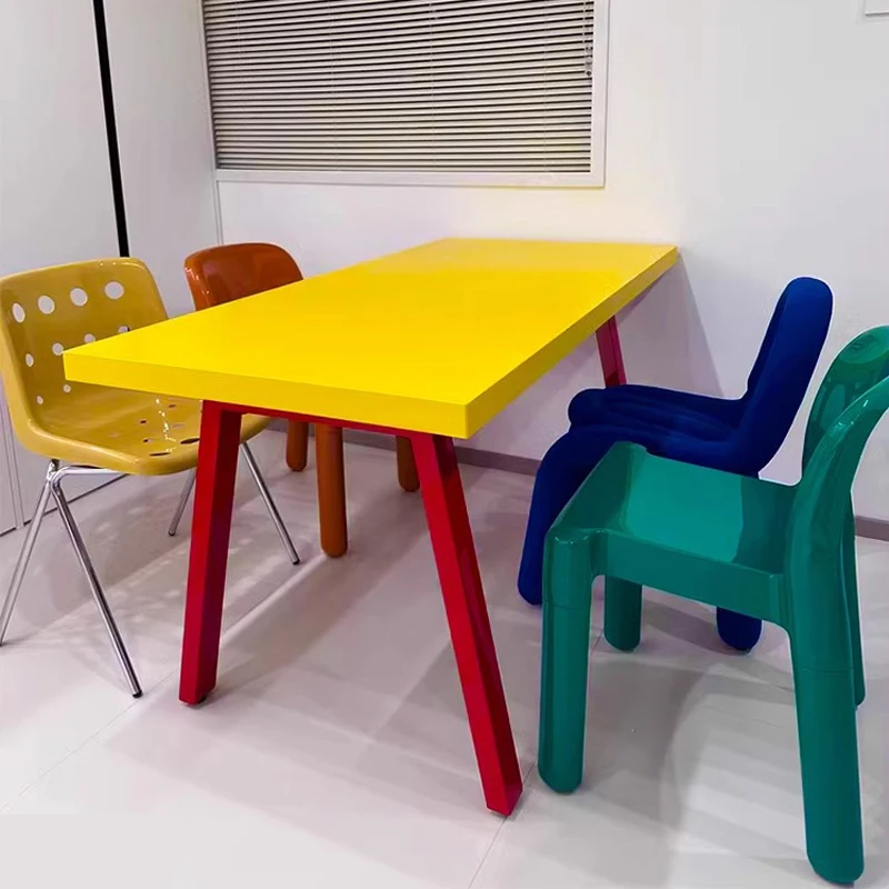 Small apartment rectangular dopamine eating table, Bauhaus color table