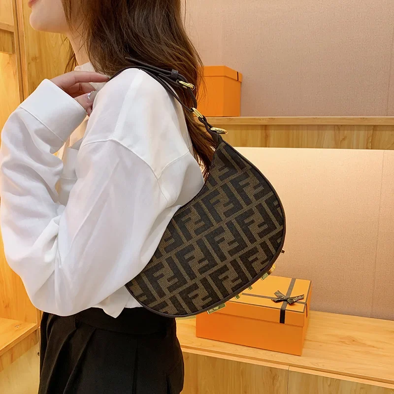 Quality Fashionable Design Sense Single Shoulder Bag Retro Quality High-end Underarm Women  Bag Adjustable Shoulder Strap Bag