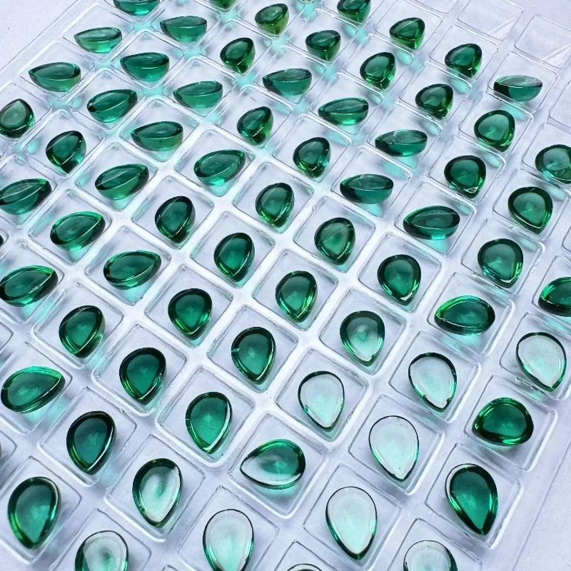 سطح أملس على شكل كمثرى زمم زمميا من أعلى المختبر مع شقوق مدخلات داخل شهادة AGL قابلة للتحديد #5