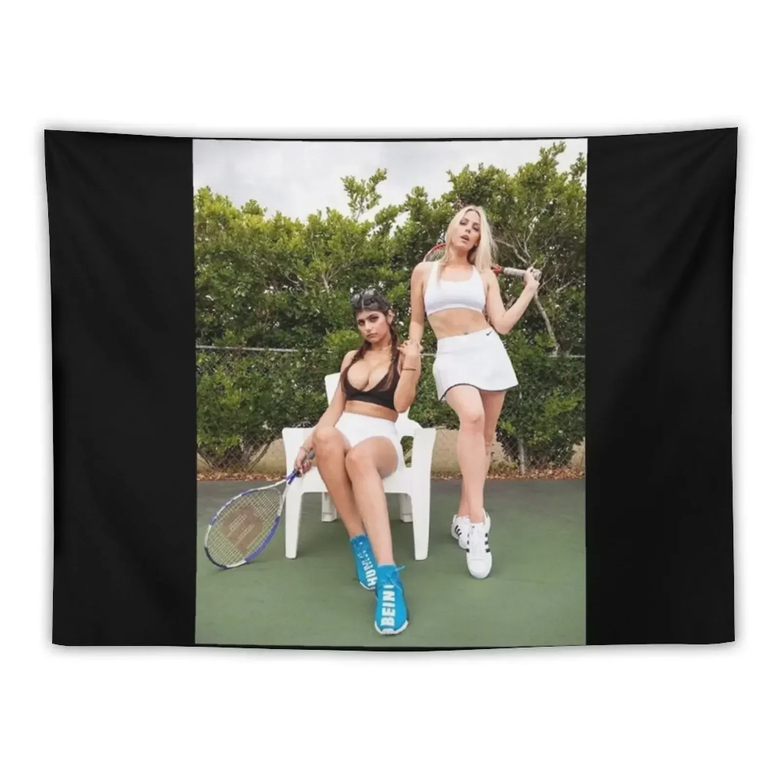 

Mia Khalifa Badminton Poster Tapestry Kawaii Room Decor Christmas Decoration Tapestry