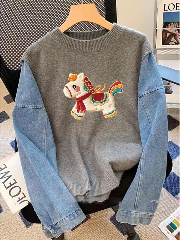 

ay Denim Patchwork round Ne Sweatirt Women's Autumn Winter Thiened Design Cartoon Head Overhead Top Korean Sle