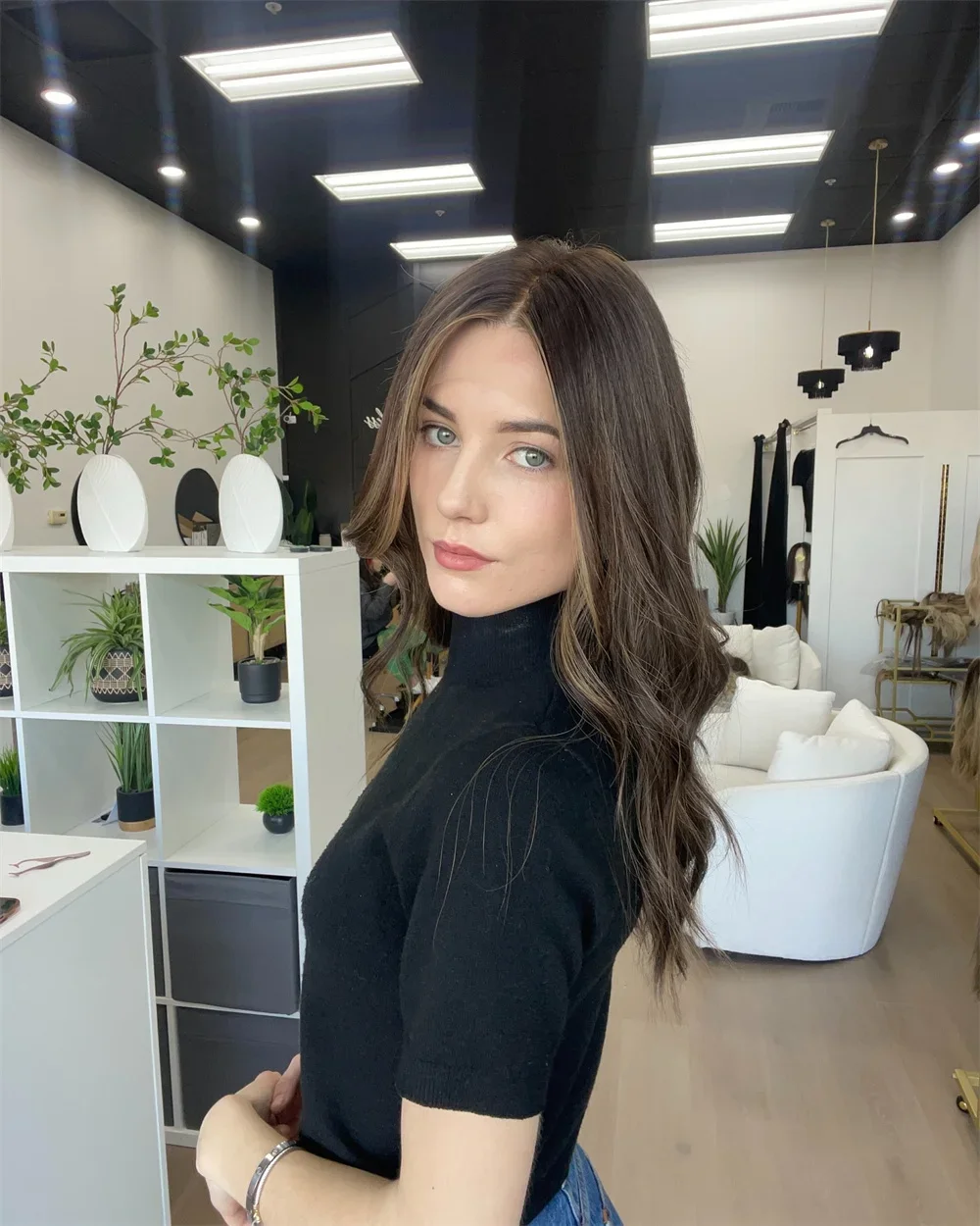 ロングミドル分け合成大型ボックス編組かつらジャンボ結び目のないフルレースフロントウィッグ黒人女性のためのジャンボ部族三つ編みかつら