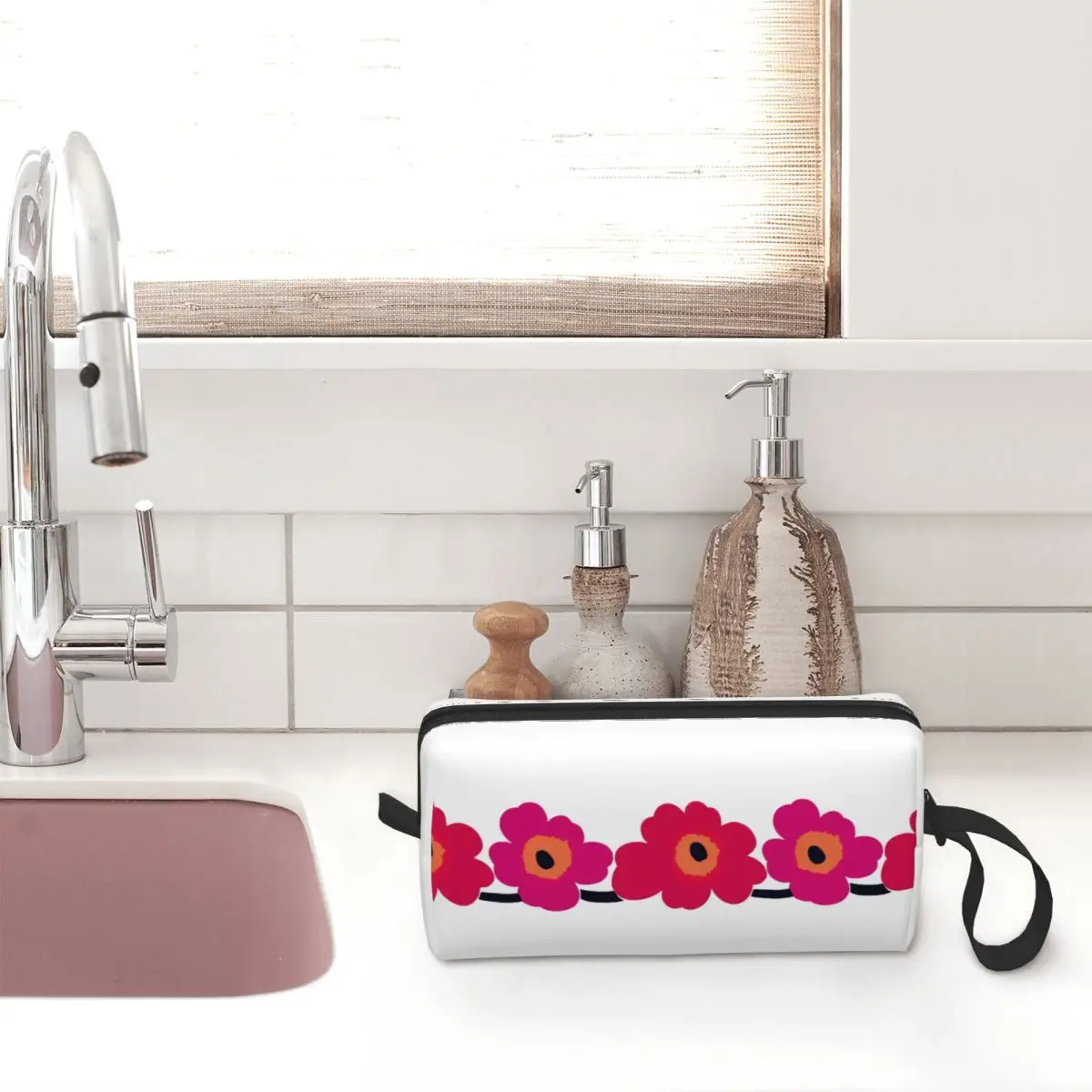 Little Poppy Print Saco de Higiene Pessoal para Mulheres, Organizador de Maquiagem, Sacos De Armazenamento De Cosméticos, Dopp Kit Case Box, Beleza Feminina, Estilo Moderno, Personalizado