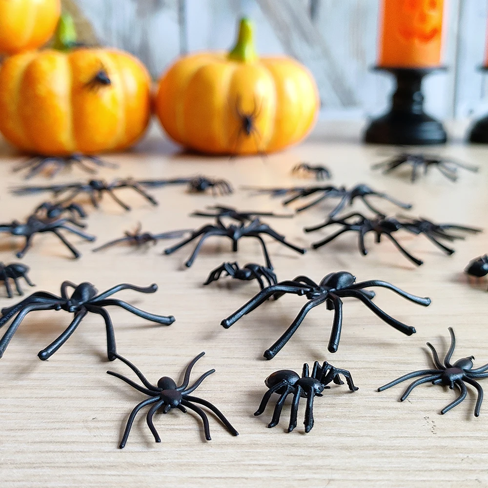 50/100pcs Halloween Spiders Decoration Realistic Plastic Mini Black Spider Simulation Tricky Toy Haunted House Fake Spider Decor