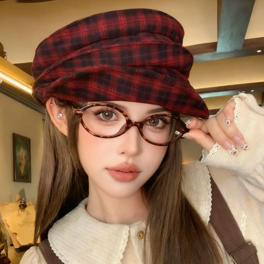 Fashionable Chic Simple Fresh Korean Style Casual Plaid Decorated Duckbill Cap Versatile Leisure Hat for All Seasons