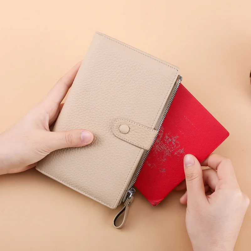 

Кожаный RFID-кошелек для паспорта с защитой от сканирования, дорожный органайзер с несколькими отделениями для карт и монетницей на молнии для мужчин и женщин