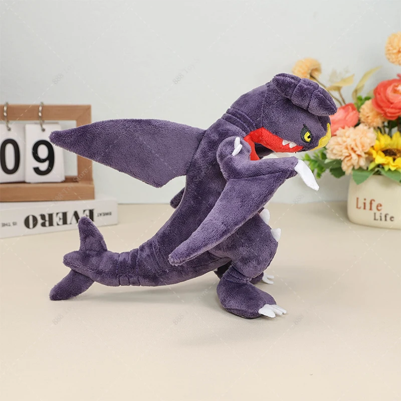 22cm Pokemon Garchomp Pluszowe zabawki Anime Śliczne Garchomp Miękka kolekcja wypchanych zwierząt Zabawka Peluche Dzieci Śmieszne prezenty urodzinowe