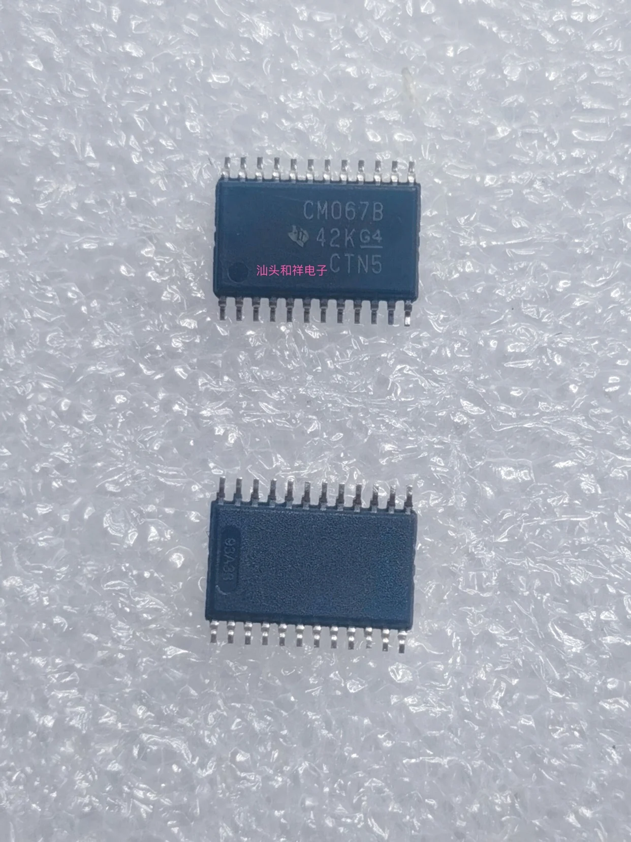 Free shipping   | CD4067BPWR CD4067BPW CD4067 TSSOP-24 :CM067B    10PCS