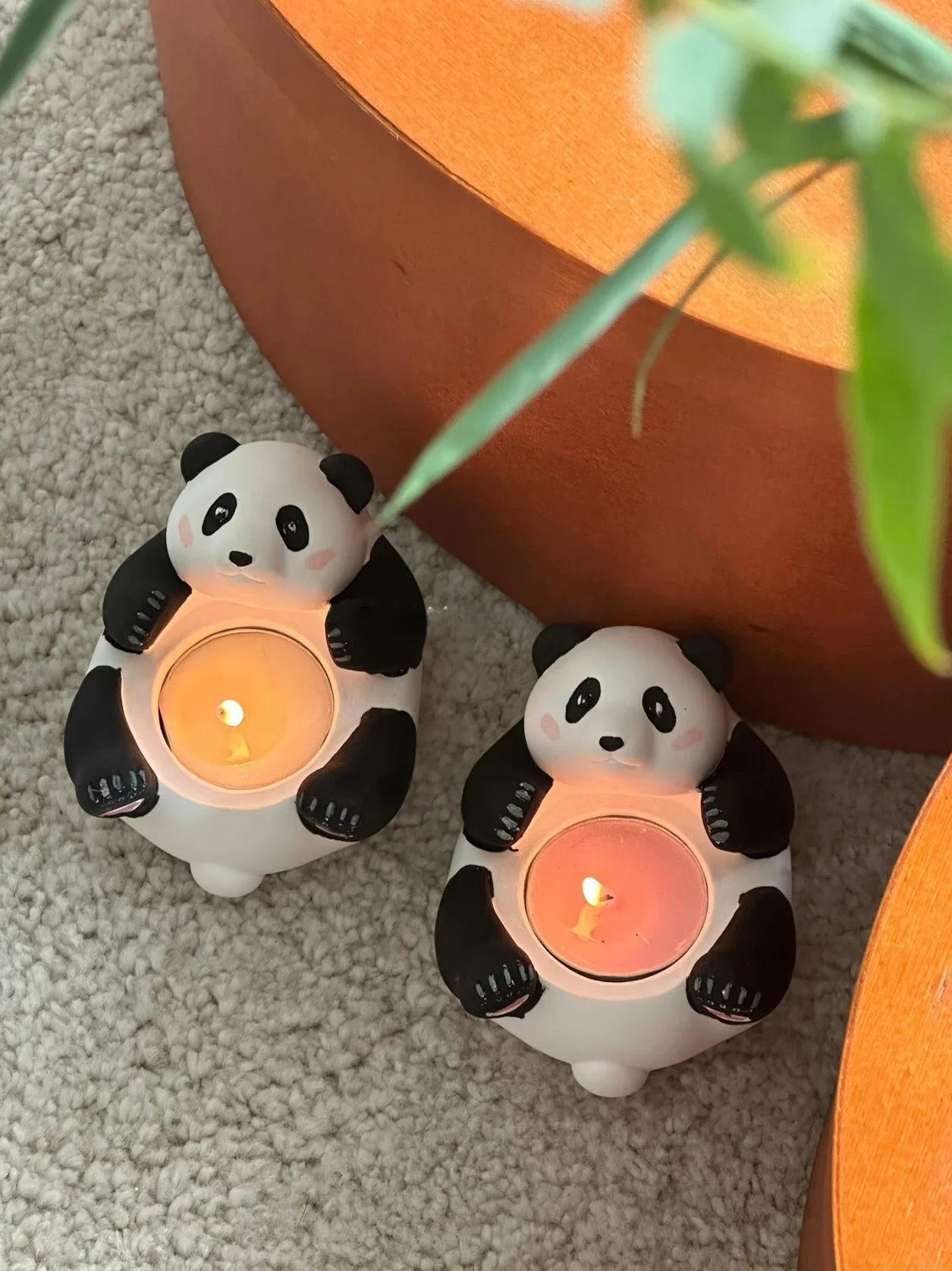 Shinymomo Cute Cartoon Giant Panda Aromatherapy Gypsum Candle Holder Home Decoration Figurine New Classical Design Style